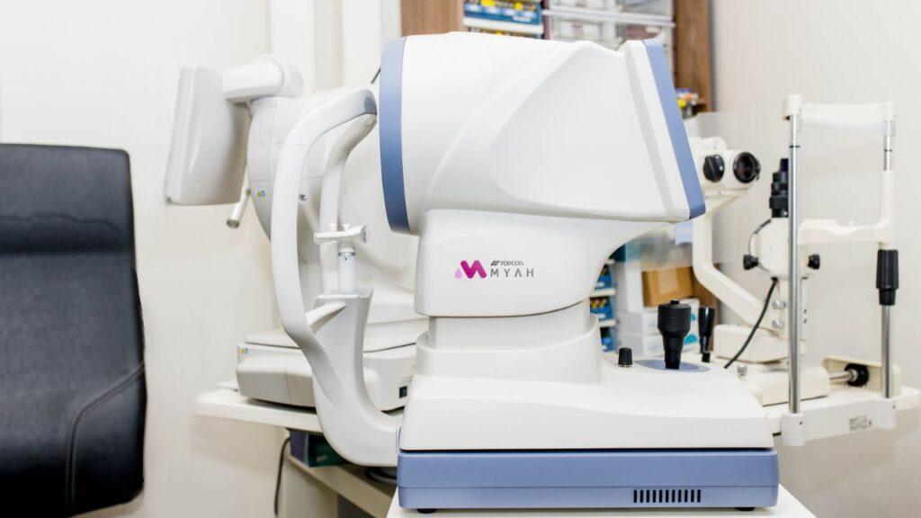 MYHA Myopia Assessment machine at EK Eyewear opticians, Belfast